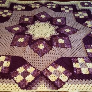 Plum Star Afghan